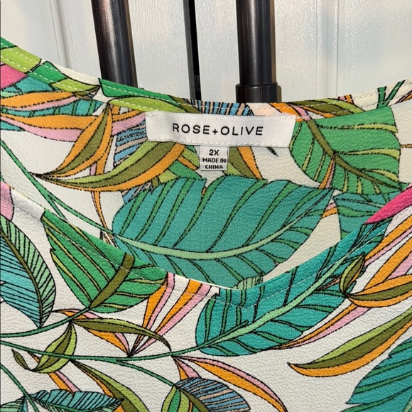 Flutter Sleeve Ruffled Tank Top - Picture 4 of 5